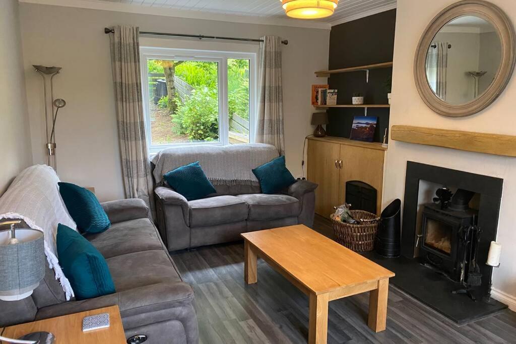 Tigh Na H'Aibhne Villa Broadford  Kültér fotó